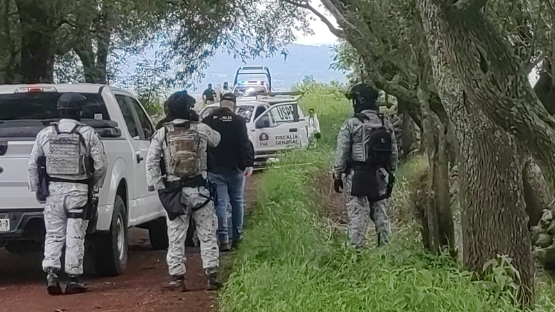 Hallan cuerpo en camino de terracería en Tangamandapio, Michoacán