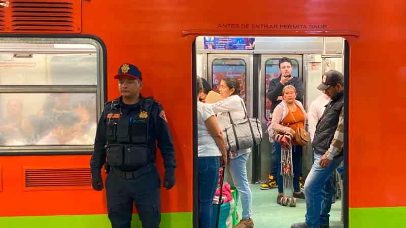 Alertan por nuevo método de robo en el Metro