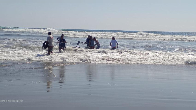 Localizan sin vida a joven desparecido en el mar frente a Lázaro Cárdenas, Michoacán