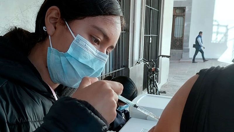 Aplicadas 434 mil 969 dosis de vacuna contra Influenza, en Querétaro 