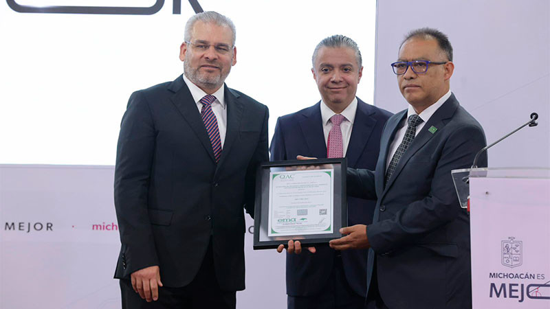 Gobierno de Michoacán recibe certificado antisoborno