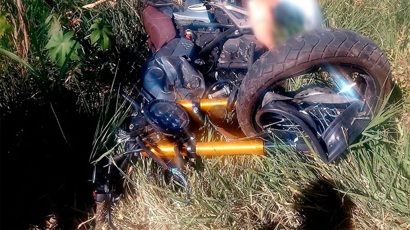 En Zamora, Michoacán, muere joven motociclista en accidente 